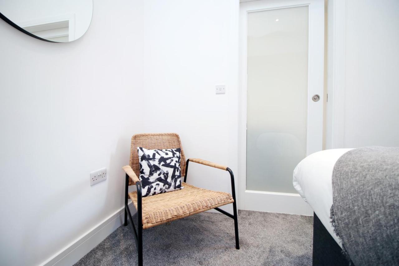 No 49 City Apartments, Perfect For Business And Leisure Stays, 10 Min Drive Into City Centre, Easy Access To Local Transport, 1Br And 2Br Available, Free Parking Cardiff Bagian luar foto