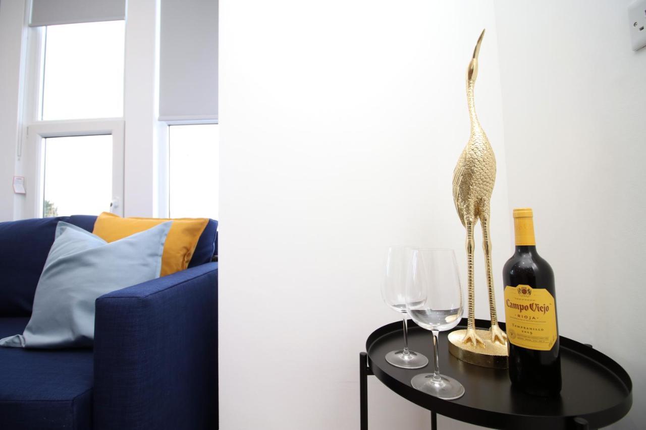 No 49 City Apartments, Perfect For Business And Leisure Stays, 10 Min Drive Into City Centre, Easy Access To Local Transport, 1Br And 2Br Available, Free Parking Cardiff Bagian luar foto